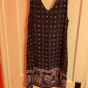 Medium gap dress